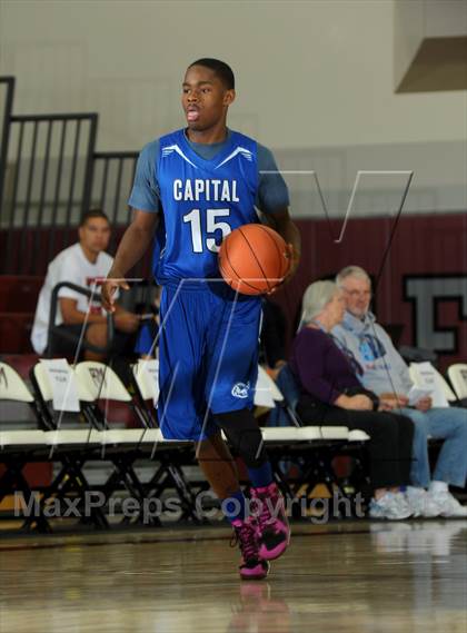 Thumbnail 3 in Beverly Hills vs. Capital Christian (MaxPreps Holiday Classic) photogallery.
