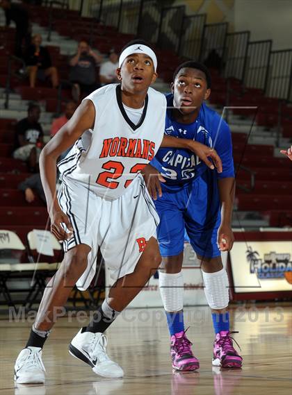 Thumbnail 1 in Beverly Hills vs. Capital Christian (MaxPreps Holiday Classic) photogallery.