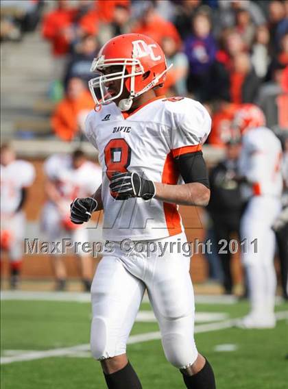 Thumbnail 3 in Hillside vs. Davie (NCHSAA 4A Final) photogallery.