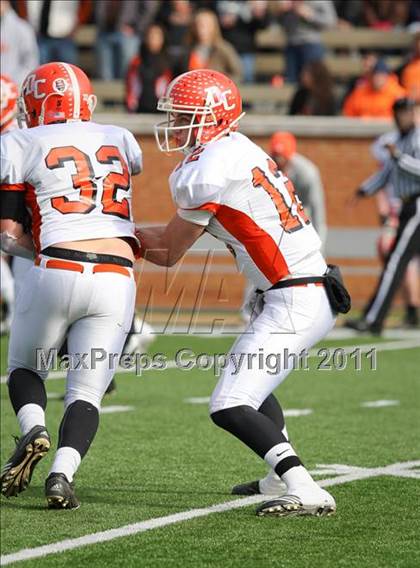 Thumbnail 3 in Hillside vs. Davie (NCHSAA 4A Final) photogallery.