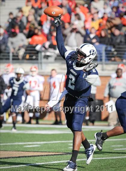 Thumbnail 1 in Hillside vs. Davie (NCHSAA 4A Final) photogallery.