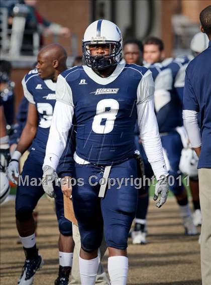 Thumbnail 2 in Hillside vs. Davie (NCHSAA 4A Final) photogallery.