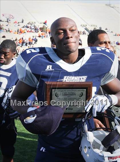 Thumbnail 2 in Hillside vs. Davie (NCHSAA 4A Final) photogallery.