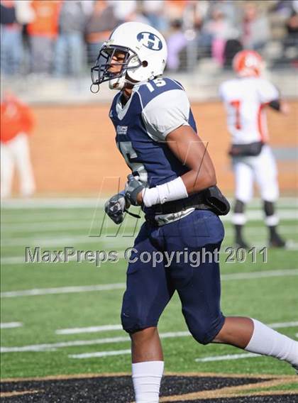 Thumbnail 3 in Hillside vs. Davie (NCHSAA 4A Final) photogallery.