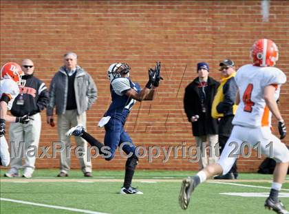 Thumbnail 3 in Hillside vs. Davie (NCHSAA 4A Final) photogallery.