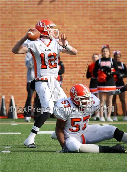 Thumbnail 1 in Hillside vs. Davie (NCHSAA 4A Final) photogallery.