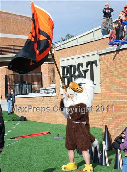 Thumbnail 2 in Hillside vs. Davie (NCHSAA 4A Final) photogallery.