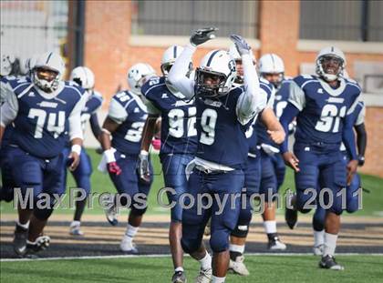 Thumbnail 3 in Hillside vs. Davie (NCHSAA 4A Final) photogallery.