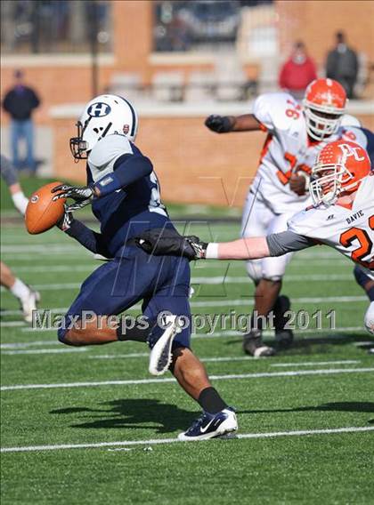 Thumbnail 1 in Hillside vs. Davie (NCHSAA 4A Final) photogallery.