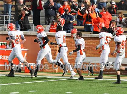 Thumbnail 3 in Hillside vs. Davie (NCHSAA 4A Final) photogallery.