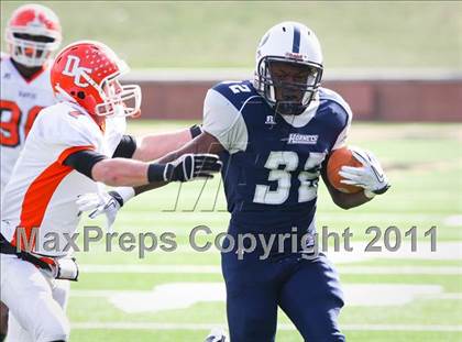Thumbnail 2 in Hillside vs. Davie (NCHSAA 4A Final) photogallery.