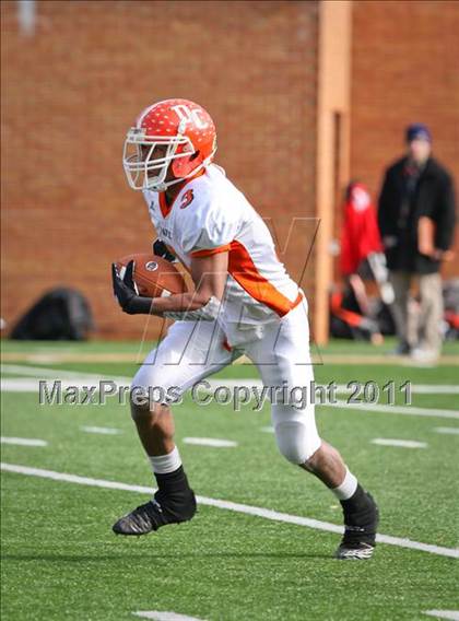 Thumbnail 2 in Hillside vs. Davie (NCHSAA 4A Final) photogallery.