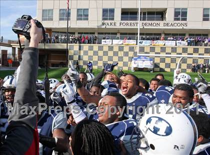 Thumbnail 3 in Hillside vs. Davie (NCHSAA 4A Final) photogallery.