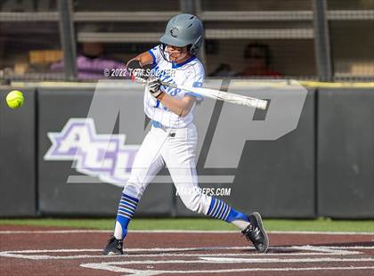 Thumbnail 2 in Centennial vs. Monterey (UIL 5A Regional Semifinals) photogallery.