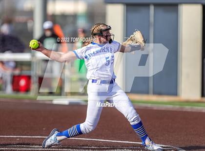 Thumbnail 1 in Centennial vs. Monterey (UIL 5A Regional Semifinals) photogallery.