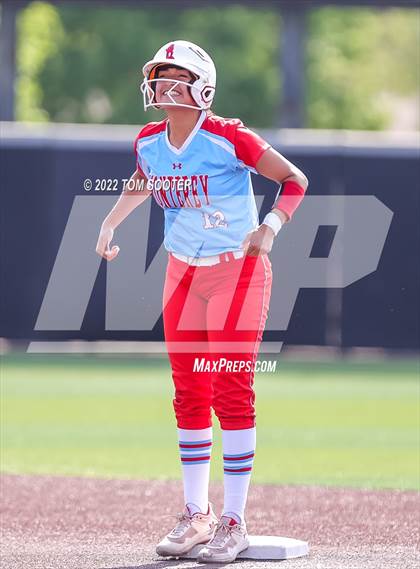 Thumbnail 2 in Centennial vs. Monterey (UIL 5A Regional Semifinals) photogallery.