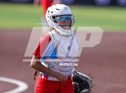 Thumbnail 1 in Centennial vs. Monterey (UIL 5A Regional Semifinals) photogallery.