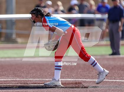 Thumbnail 3 in Centennial vs. Monterey (UIL 5A Regional Semifinals) photogallery.