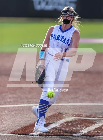 Thumbnail 1 in Centennial vs. Monterey (UIL 5A Regional Semifinals) photogallery.