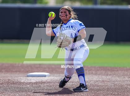 Thumbnail 1 in Centennial vs. Monterey (UIL 5A Regional Semifinals) photogallery.