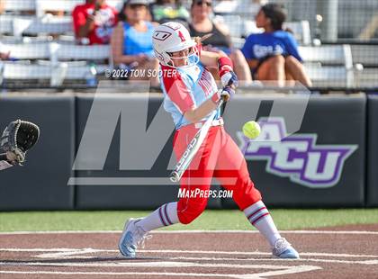 Thumbnail 2 in Centennial vs. Monterey (UIL 5A Regional Semifinals) photogallery.