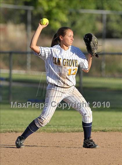 Thumbnail 3 in Johansen vs. Elk Grove (CIF SJS D1 Final - Game 1) photogallery.