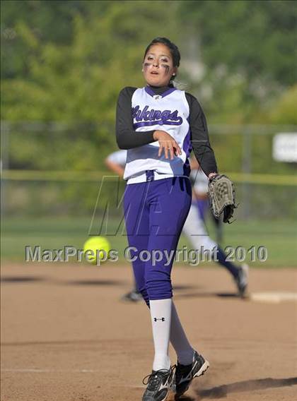 Thumbnail 2 in Johansen vs. Elk Grove (CIF SJS D1 Final - Game 1) photogallery.