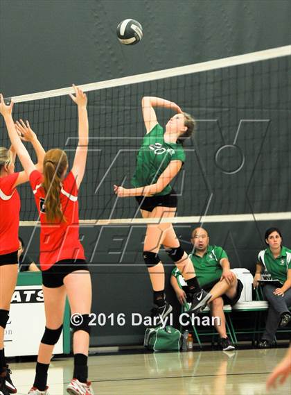 Thumbnail 1 in Mayfield @ Monrovia photogallery.