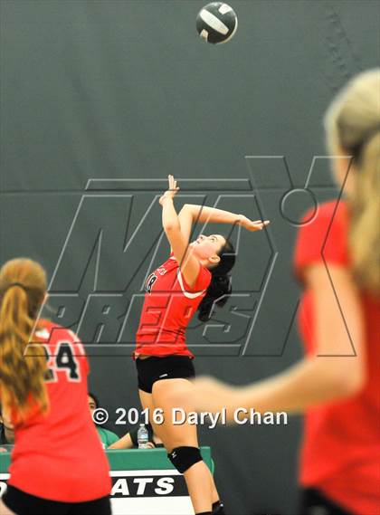 Thumbnail 2 in Mayfield @ Monrovia photogallery.