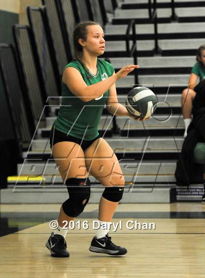 Thumbnail 3 in Mayfield @ Monrovia photogallery.