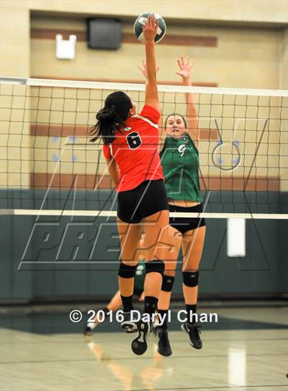 Thumbnail 2 in Mayfield @ Monrovia photogallery.