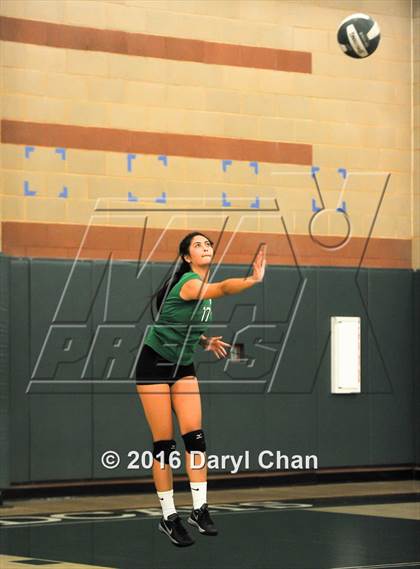 Thumbnail 3 in Mayfield @ Monrovia photogallery.