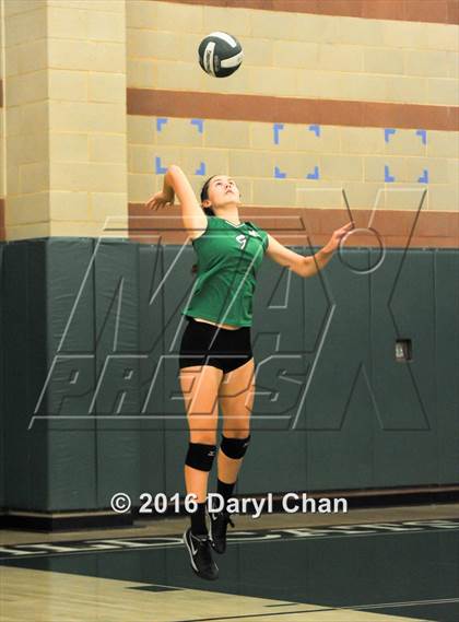 Thumbnail 3 in Mayfield @ Monrovia photogallery.