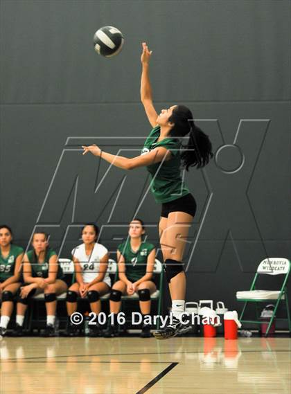 Thumbnail 2 in Mayfield @ Monrovia photogallery.