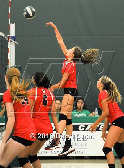 Thumbnail 2 in Mayfield @ Monrovia photogallery.