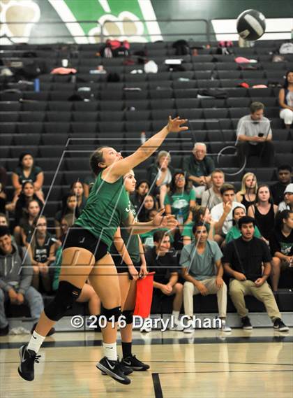 Thumbnail 3 in Mayfield @ Monrovia photogallery.