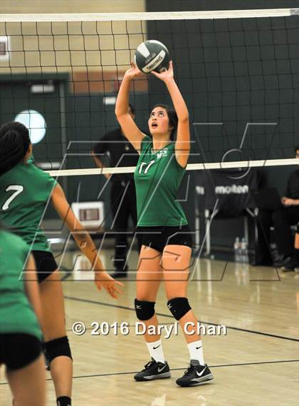 Thumbnail 1 in Mayfield @ Monrovia photogallery.
