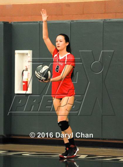 Thumbnail 1 in Mayfield @ Monrovia photogallery.