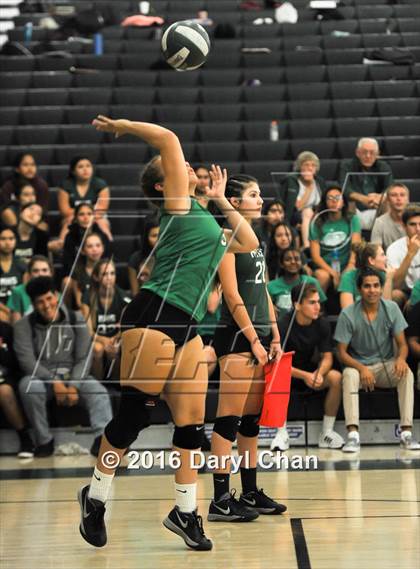 Thumbnail 2 in Mayfield @ Monrovia photogallery.