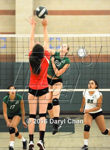 Thumbnail 1 in Mayfield @ Monrovia photogallery.