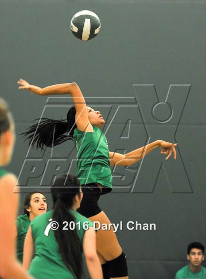 Thumbnail 3 in Mayfield @ Monrovia photogallery.