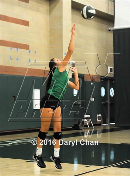 Thumbnail 3 in Mayfield @ Monrovia photogallery.