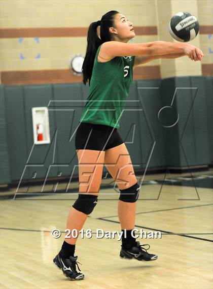 Thumbnail 1 in Mayfield @ Monrovia photogallery.