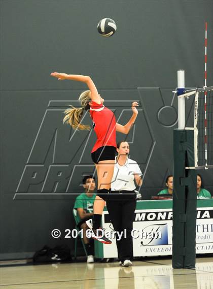Thumbnail 2 in Mayfield @ Monrovia photogallery.
