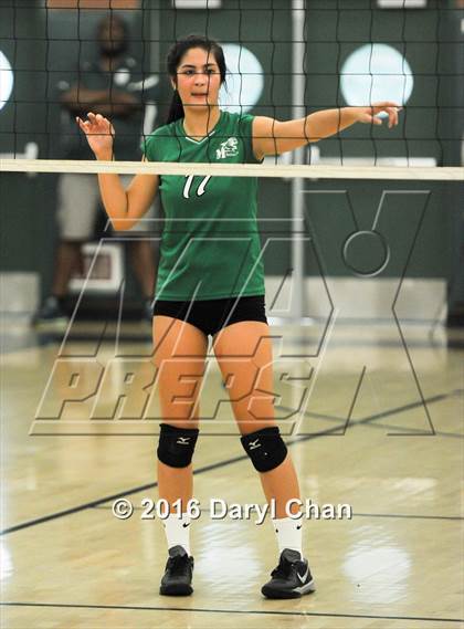 Thumbnail 1 in Mayfield @ Monrovia photogallery.