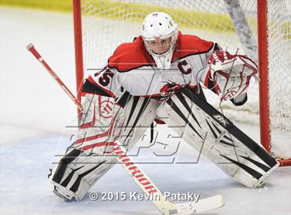 Thumbnail 3 in Fairfield Warde/Ludlowe vs. Branford (CIAC D2 Quarterfinal) photogallery.