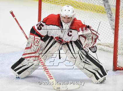 Thumbnail 1 in Fairfield Warde/Ludlowe vs. Branford (CIAC D2 Quarterfinal) photogallery.