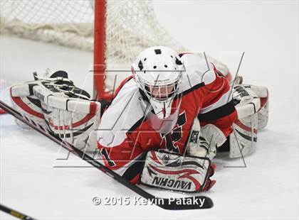 Thumbnail 3 in Fairfield Warde/Ludlowe vs. Branford (CIAC D2 Quarterfinal) photogallery.