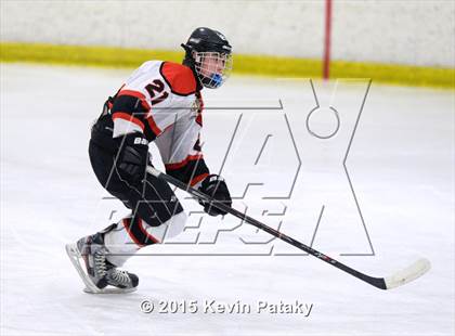 Thumbnail 3 in Fairfield Warde/Ludlowe vs. Branford (CIAC D2 Quarterfinal) photogallery.