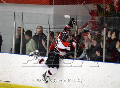 Thumbnail 3 in Fairfield Warde/Ludlowe vs. Branford (CIAC D2 Quarterfinal) photogallery.